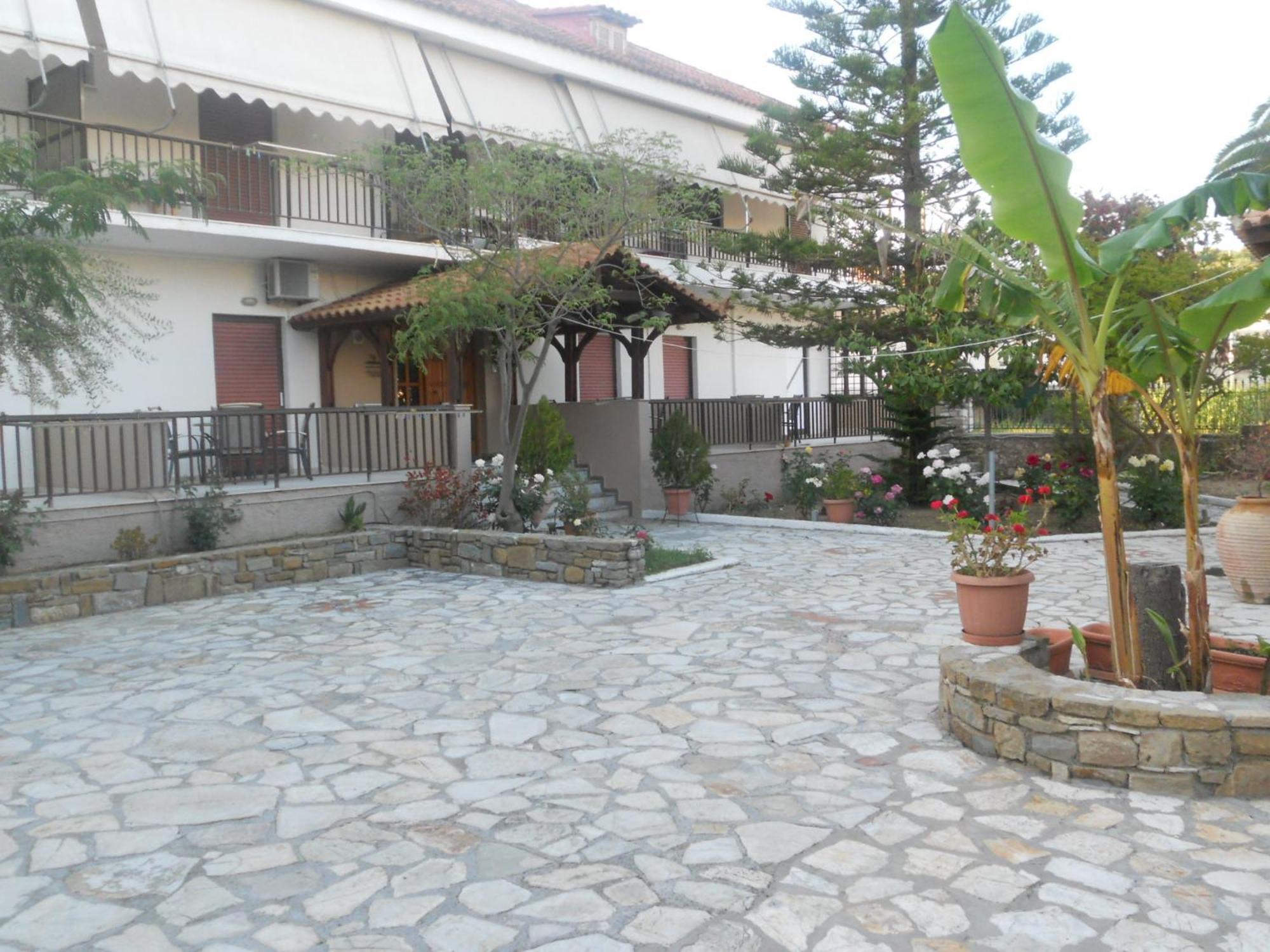 Assimakis Hotel ฟีนีคุนตา ภายนอก รูปภาพ